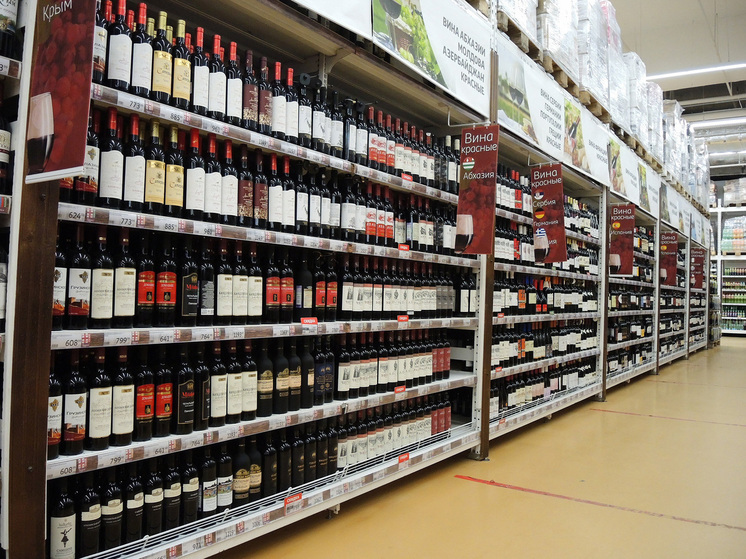 Эксперт Шапкин: из-за повышения акцизов в 2026 году увеличится стоимость алкоголя