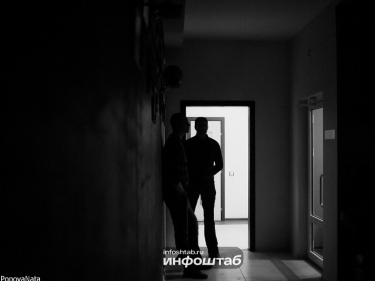 Во время обыска в астраханской колонии осужденный напал на сотрудника