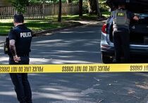 ФБР арестовало четырех человек, которые, по его словам, планировали взорвать самодельные бомбы в канун Нового года в Калифорнии