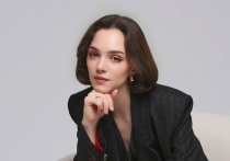 Популярная российская фигуристка Евгения Медведева рассказала, что побудило ее обратиться к пластическим хирургам. Некоторое время назад спортсменка исправила нос.
