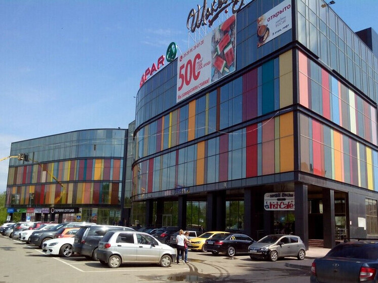 Ивановцы обеспокоены состоянием перил в ТРЦ «Шоколад»