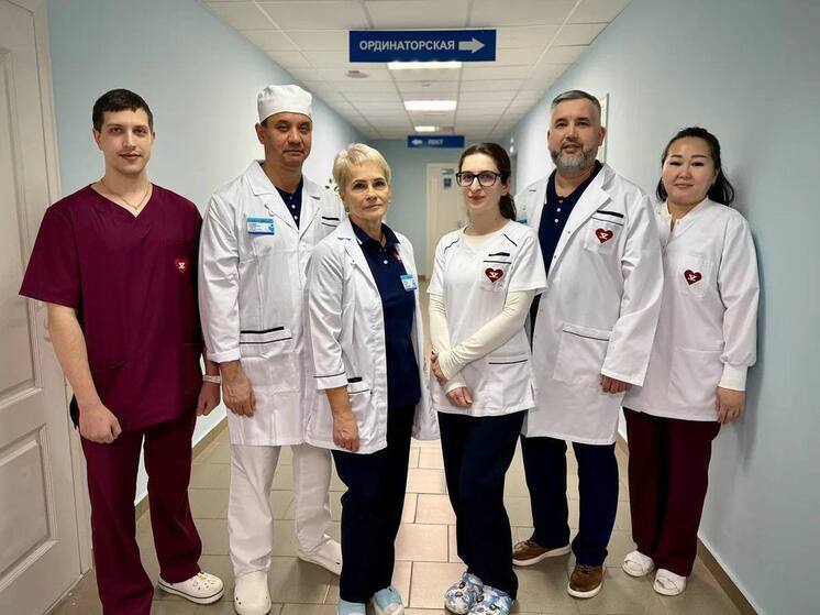 Более 4500 ямальских медиков получили новую униформу в 2025 году