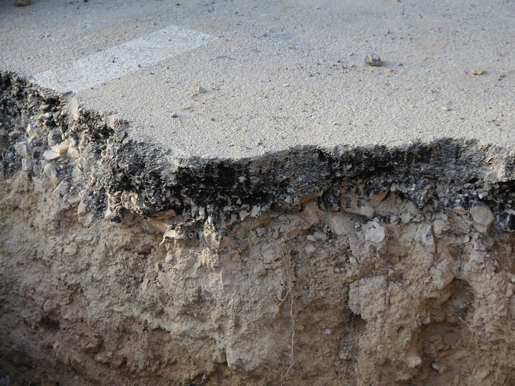 Глава Башкирии поручил разобраться с «фонящими» дорогами в Татышлинском и Аскинском районах