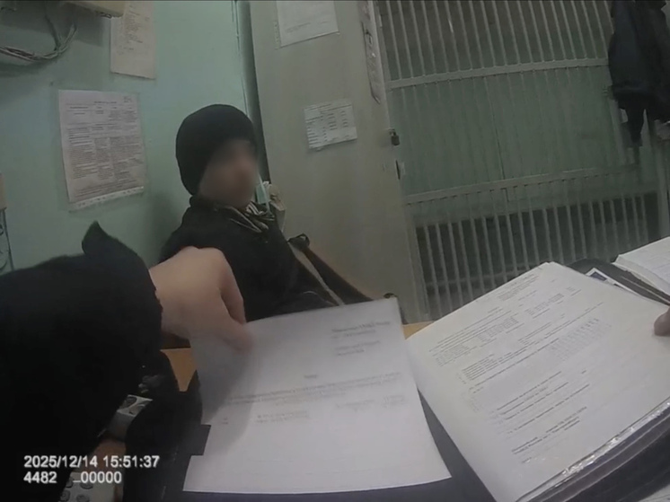 В екатеринбургском метро поймали подростка-зацепера