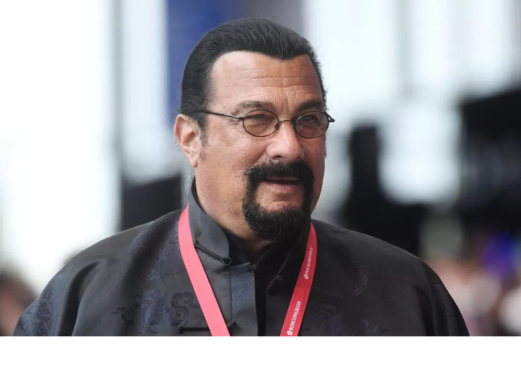 Стивен Сигал представит свой взгляд на Донбасс