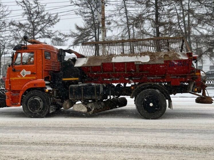 Из-за снегопада на уборку костромских улиц выведена дополнительная снегоуборочная техника
