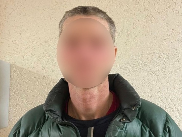 Спустя месяц после конфликта мужчина в Петербурге поджег машину супостата