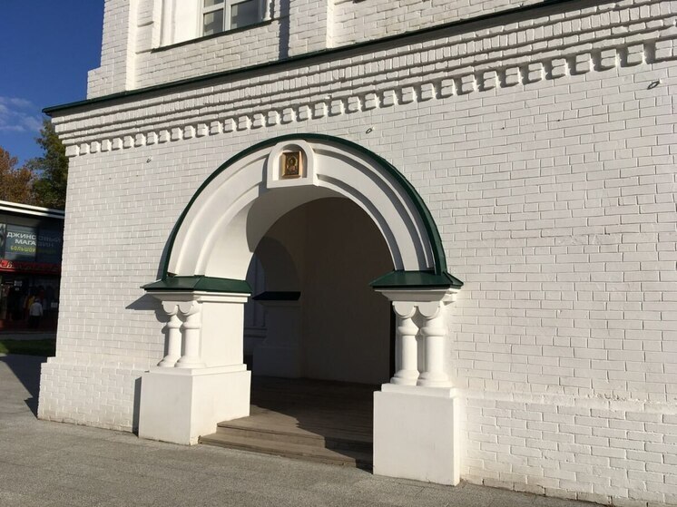 В Саратове везут мощи целителя