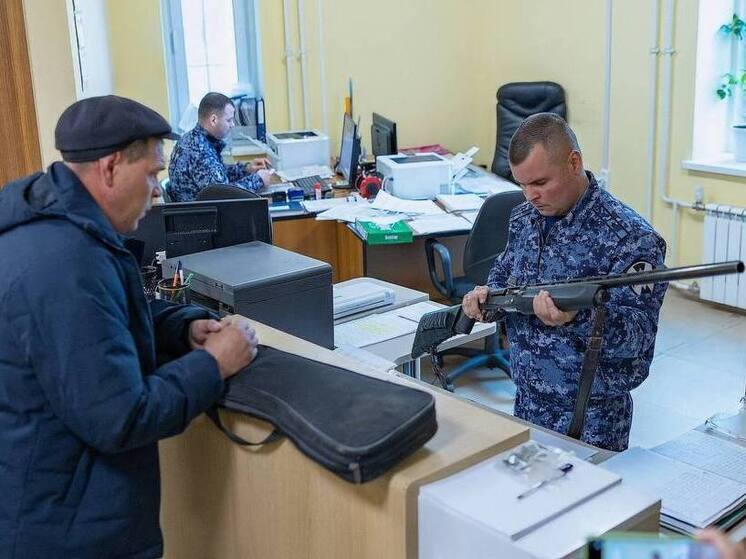 Ямальцы передали фронту свыше 670 единиц оружия за год