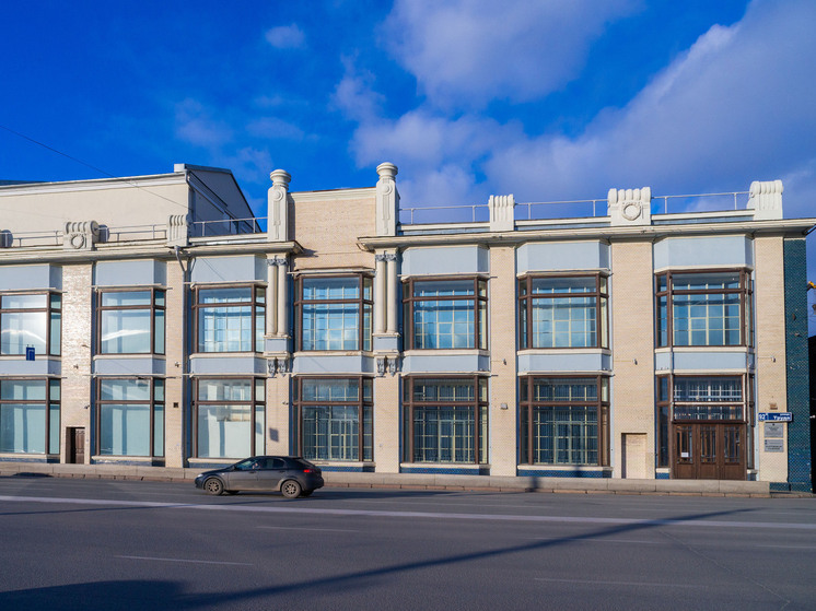 Челябинская галерея откроется после обустройства территории рядом