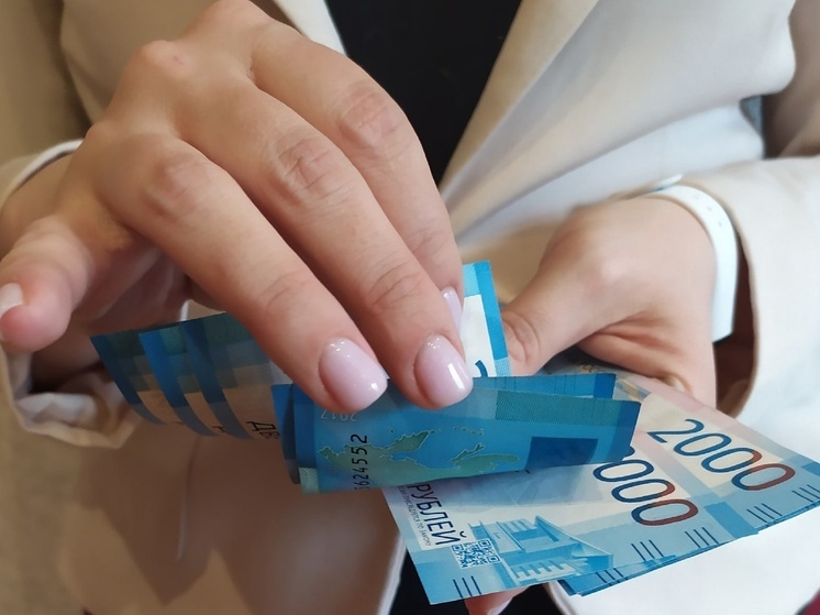 Единовременные выплаты на улучшение жилищных условий получили шесть семей Вологодчины