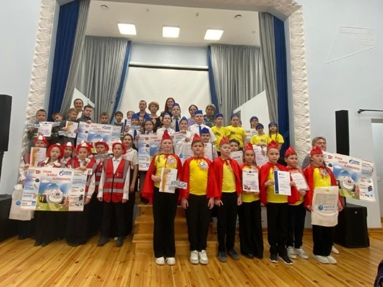 Юные пожарные Псковской области сразились за выход в финал областного конкурса