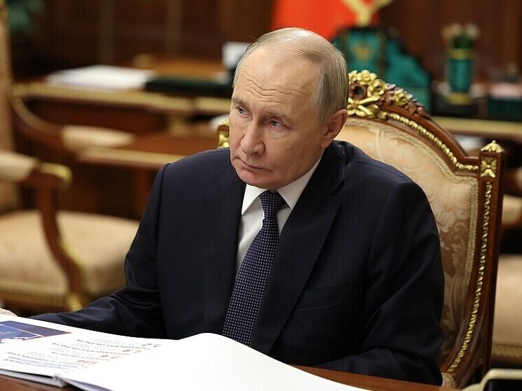 Владимир Путин и Владимир Якушев обсудили работу с участниками СВО