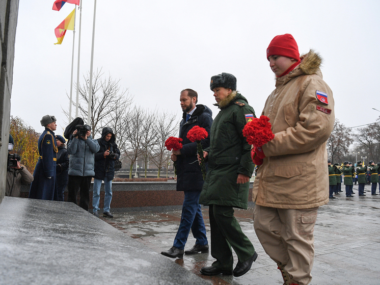 Врио губернатора Тверской области почтил память освободителей Калинина