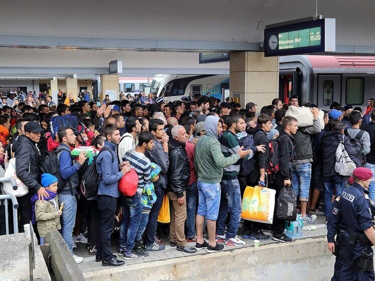 Многие европейцы считают большинство иммигрантов нелегалами