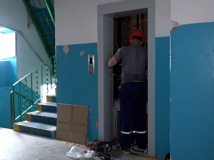 Более 96 тысяч лифтов заменят в регионах России до 2030 года