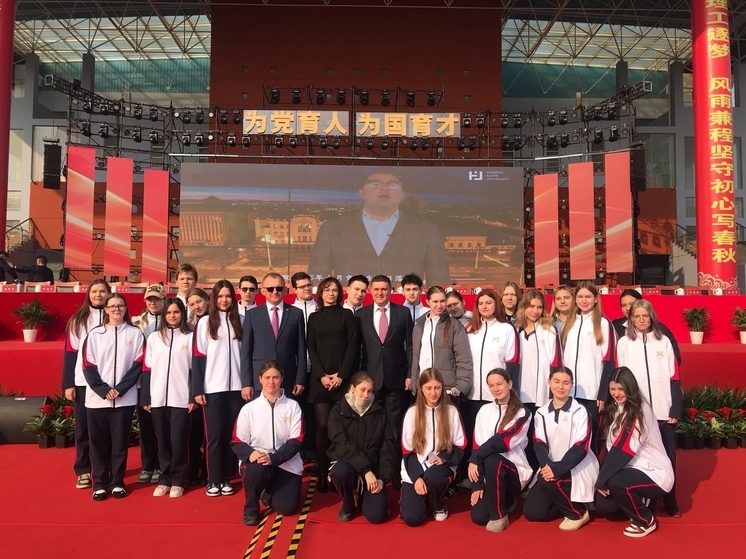 Державинский укрепляет связи с Китаем: делегация ТГУ отпраздновала 25-летие вуза-партнёра в Наньтуне