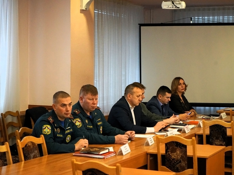 В Орле обсудили безопасность на новогодних и рождественских мероприятиях