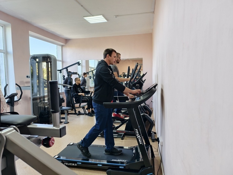 Волгоградским ветеранам СВО помогают восстановиться в гончарных и VR-комнатах