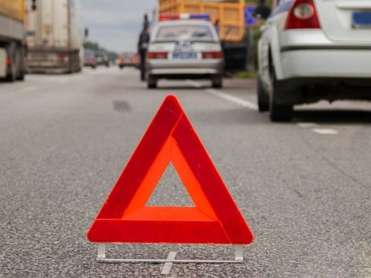 В Ярославле новое ДТП с желтым автобусом