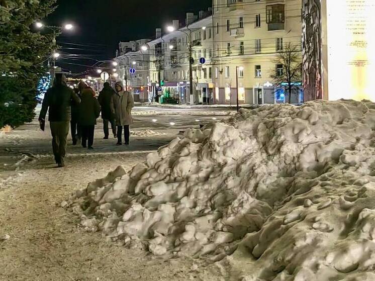 На управляющие компании составят акты о ненадлежащей уборке снега
