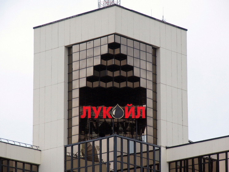 Reuters: Саудовская компания Midad Energy готовы выкупить все зарубежные активы «Лукойла»