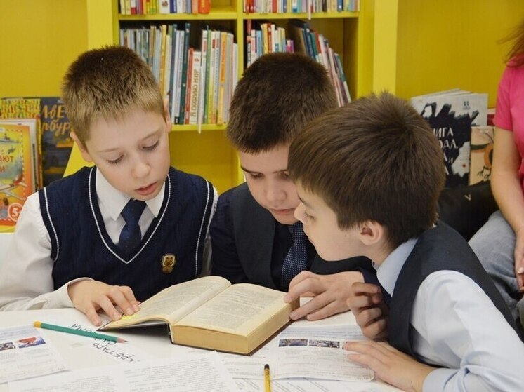 Более 240 тюменских школьников прошли «Мастерскую осмысленного чтения»