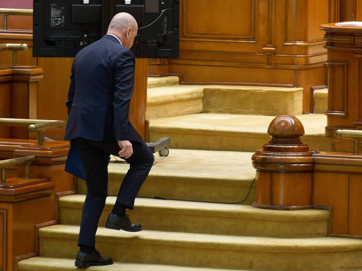 В Румынии раскрыли причины отмены президентских выборов 2024 года