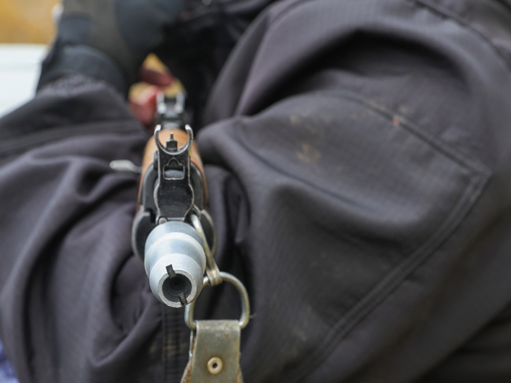 Бангладеш захотел построить завод по производству автоматов Калашникова