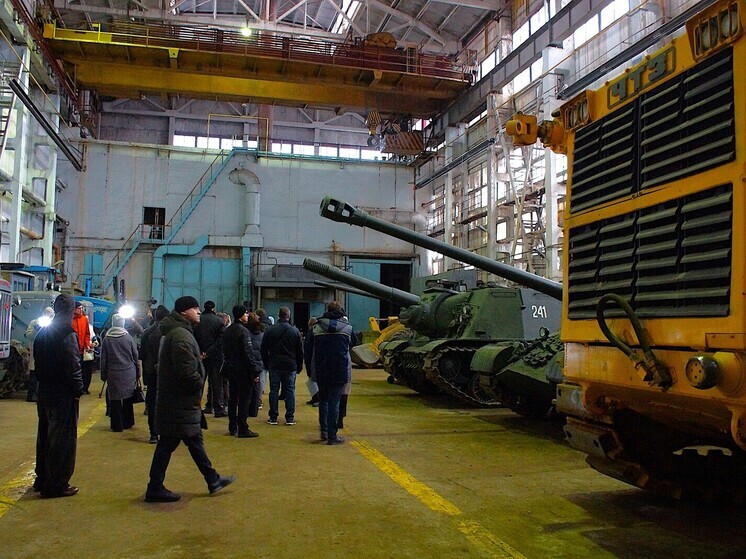 В Челябинской области ветеранов СВО знакомят с работодателями