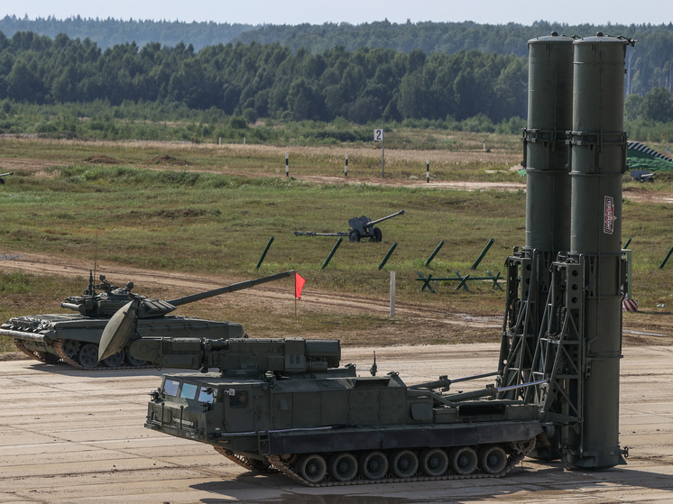 Минобороны России сообщило об уничтожении 94 украинских дронов за ночь