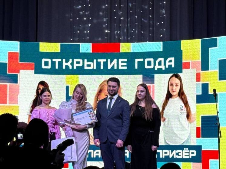 В Новосибирской области наградили победителей премии «Я – волонтёр»