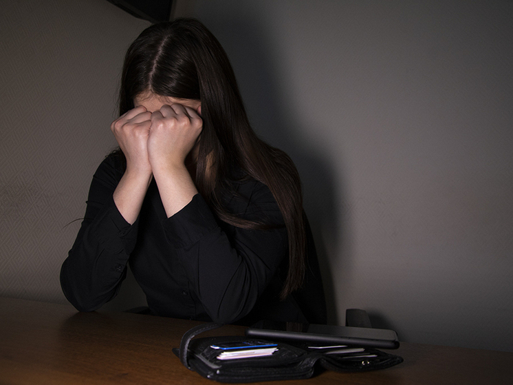 Пензенские полицейские помогли пензячке с ножевым ранением скрыться от мужа