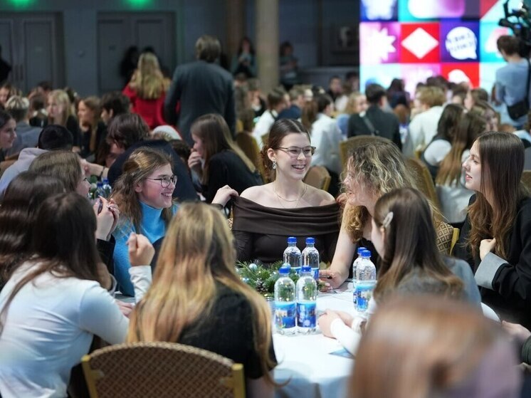 В Тюменской области провели театрализованный праздник для одарённых детей