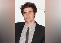 Сыну всемирно известного американского кинорежиссера Роба Райнера 32-летнему Нику предъявлено обвинение в убийстве родителей