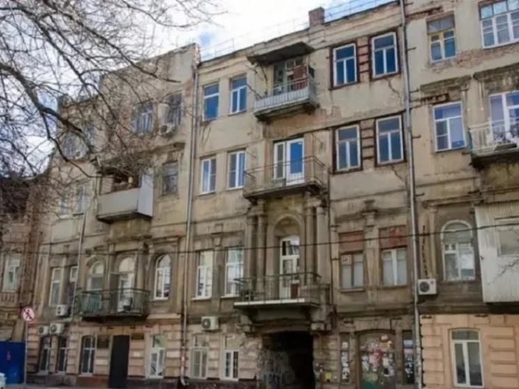 В Ростове-на-Дону демонтируют старинное здание, принадлежавшего Парамоновым
