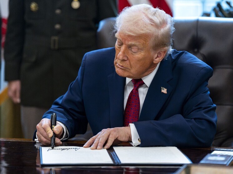 Президент США заблокировал движение нефтяных танкеров между Венесуэлой и остальным миром