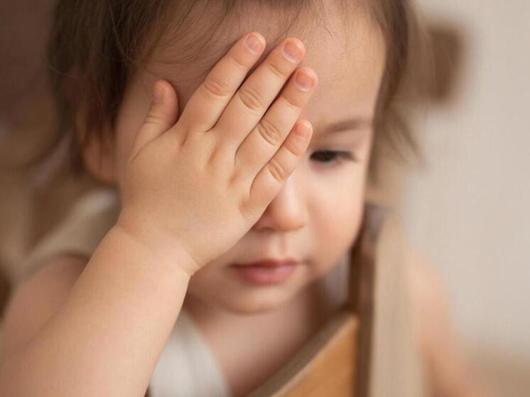 В Алданском районе Якутии завели дело на опекуна, которая била детей