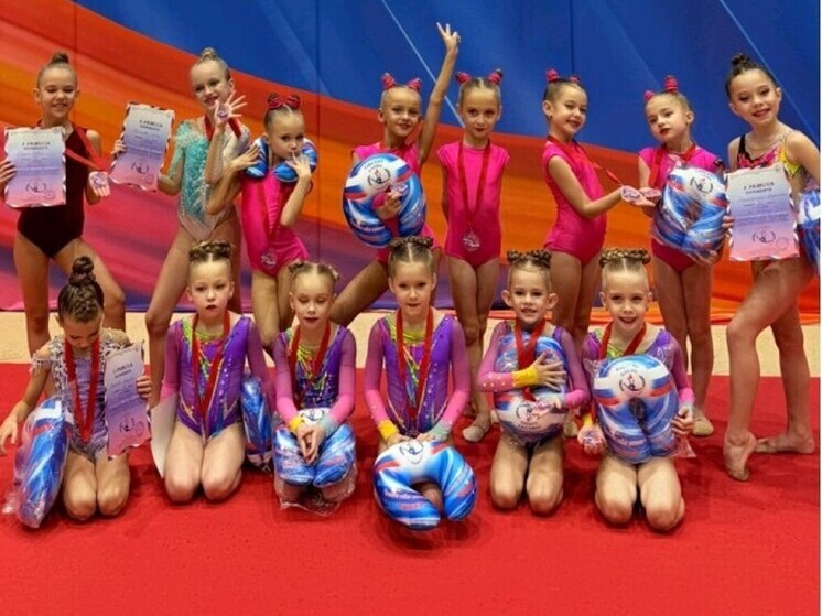 Гимнастки из Серпухова продемонстрировали свои навыки на чемпионате «Олимпийские надежды»