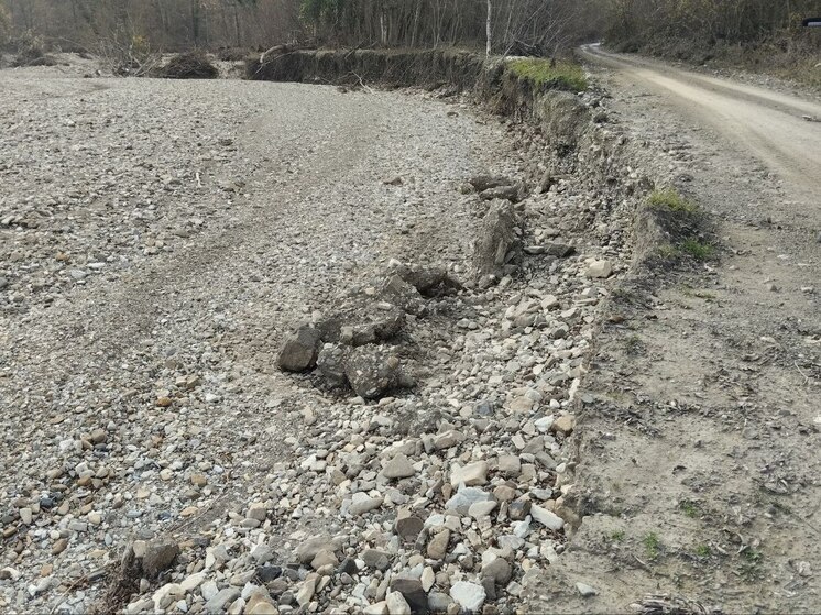 В Туапсинском районе планируют отвести русло реки Нечепсухо для защиты дороги