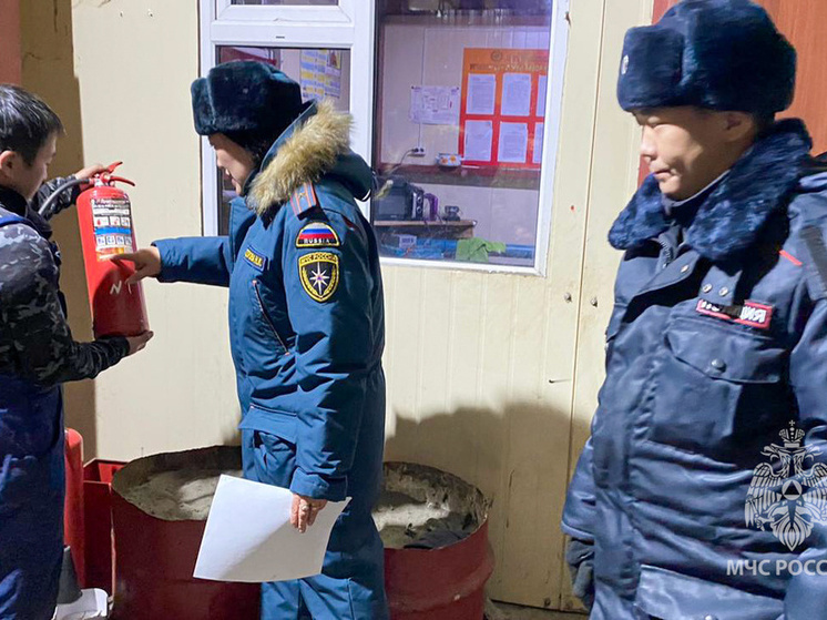 В Якутии проверили готовность более 1400 объектов к новогодним праздникам