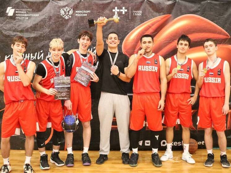 В Мелитополе состоялся муниципальный этап ШБЛ «КЭС-БАСКЕТ»