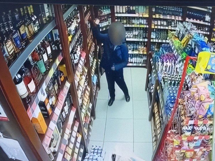 В Улан-Удэ полицейские раскрыли кражу из магазина