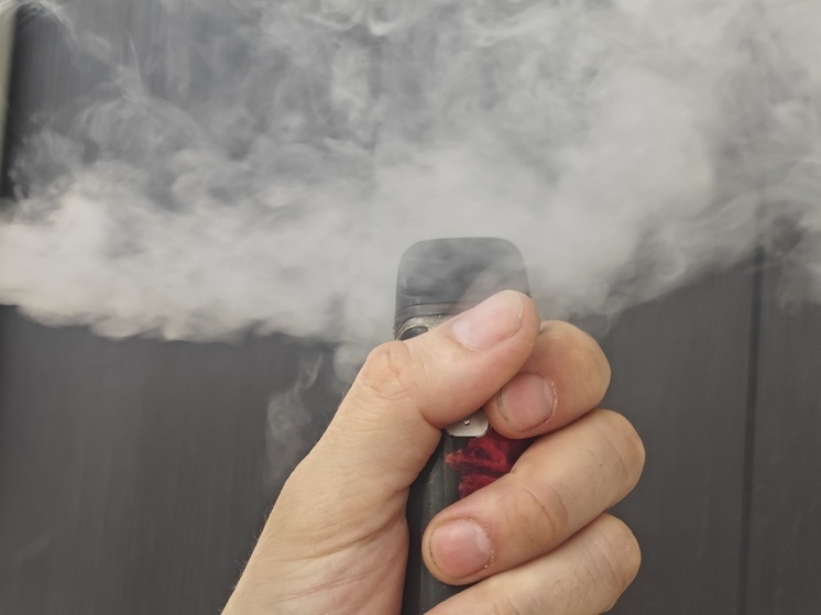 Вологодский пульмонолог рассказал о рисках употребления вейпов