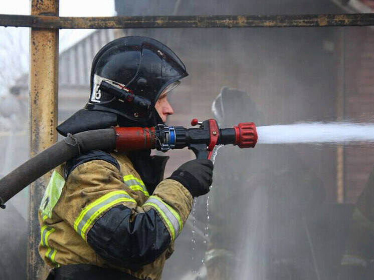 Один человек погиб в ходе пожара в частном доме в Мариуполе