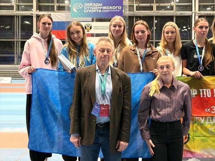 Студентки ПетрГУ завоевали серебро во Всероссийской эстафете “Звезды студенческого спорта”