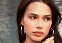 Популярная российская фигуристка Алина Загитова дала отпор тем, кто травит ее в соцсетях за внешний вид и фигуру. Спортсменка доказала, что не имеет проблем с пищевым поведением.