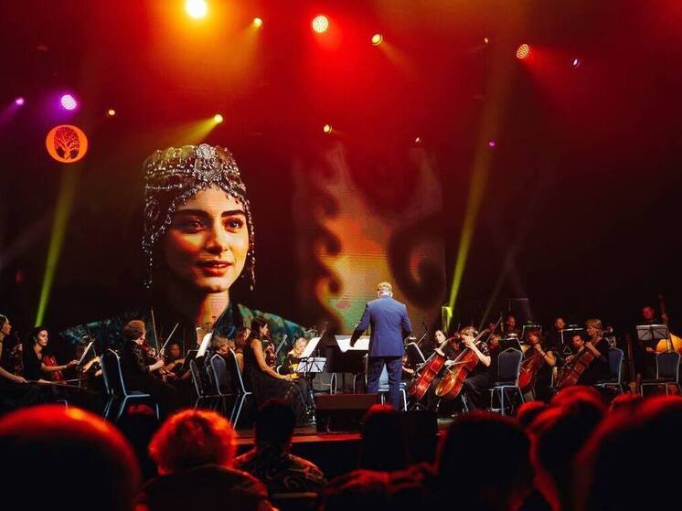 Треть россиян планируют культурный отдых в новогодние праздники