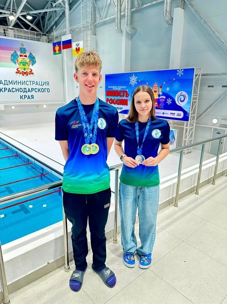 Тюменские пловцы завоевали 6 медалей на всероссийских соревнованиях «Юность России»