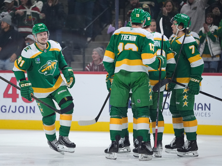 С приходом Куинна Хьюза американский клуб НХЛ «Миннесота Уайлд» окончательно отобрал у «Коламбуса» звание самой российской команды в сильнейшей североамериканской хоккейной лиге